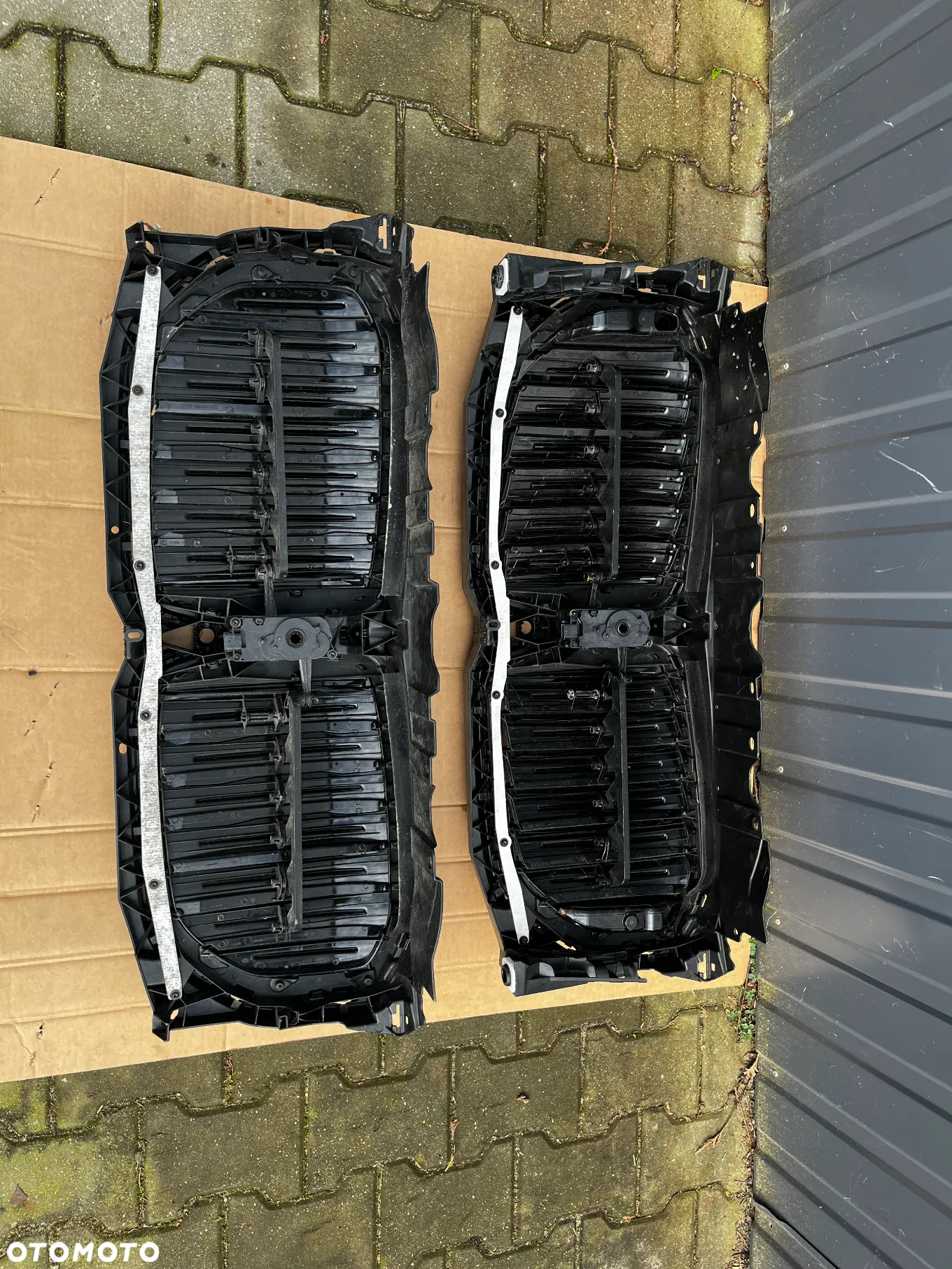ATRAPA GRILL NERKI BMW G05 X5 G06 X6 ORYGINAŁ ELEKTRYCZNE DEMONTAŻ CAŁE SHADOW - 4