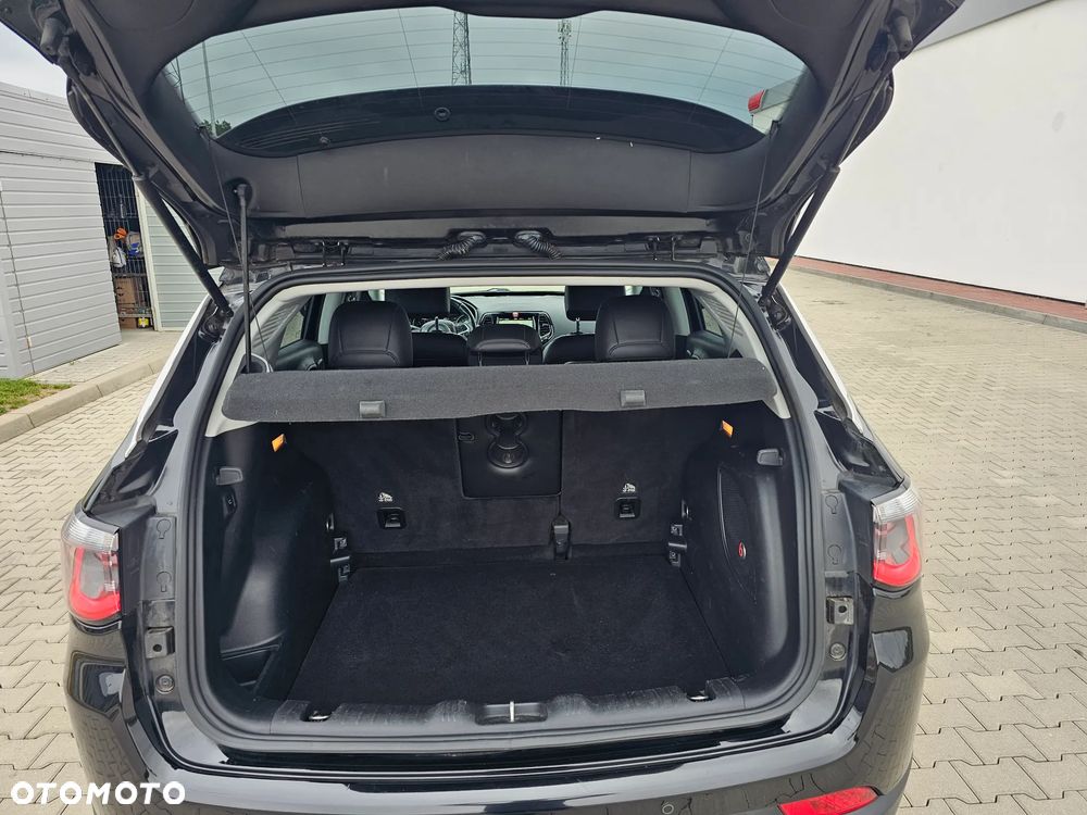 Jeep Compass 2.0 MJD Limited 4WD S&S - 17