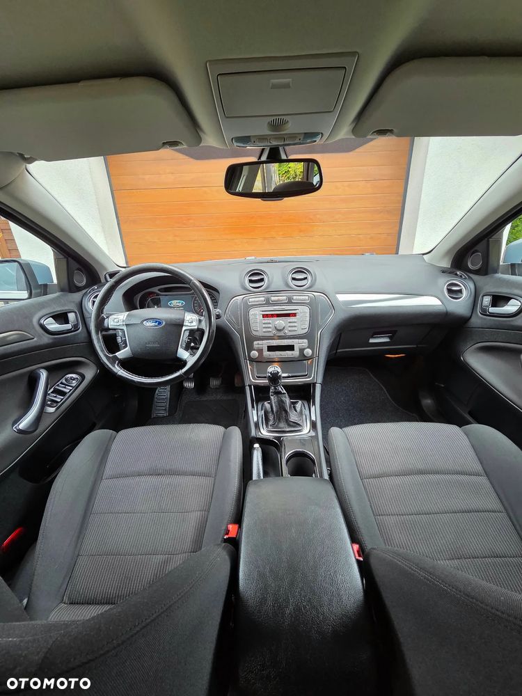 Ford Mondeo 2.0 Titanium - 15