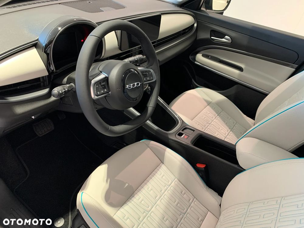 Fiat 600 1.2 Turbo Hybrid La Prima eDCT - 9