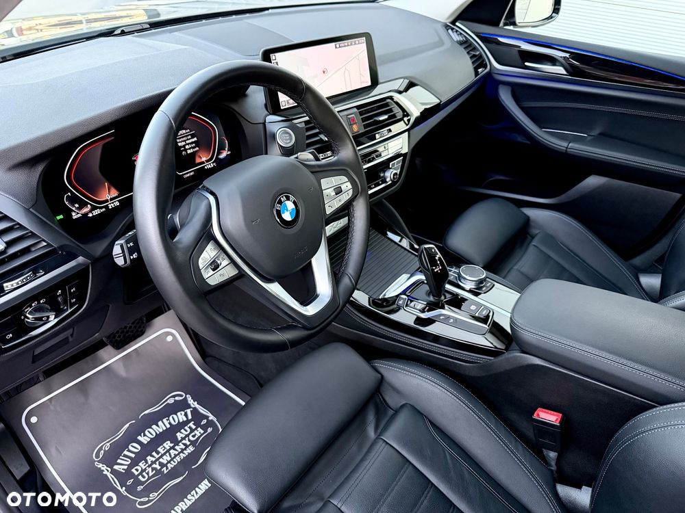 BMW X4 xDrive20d xLine - 24