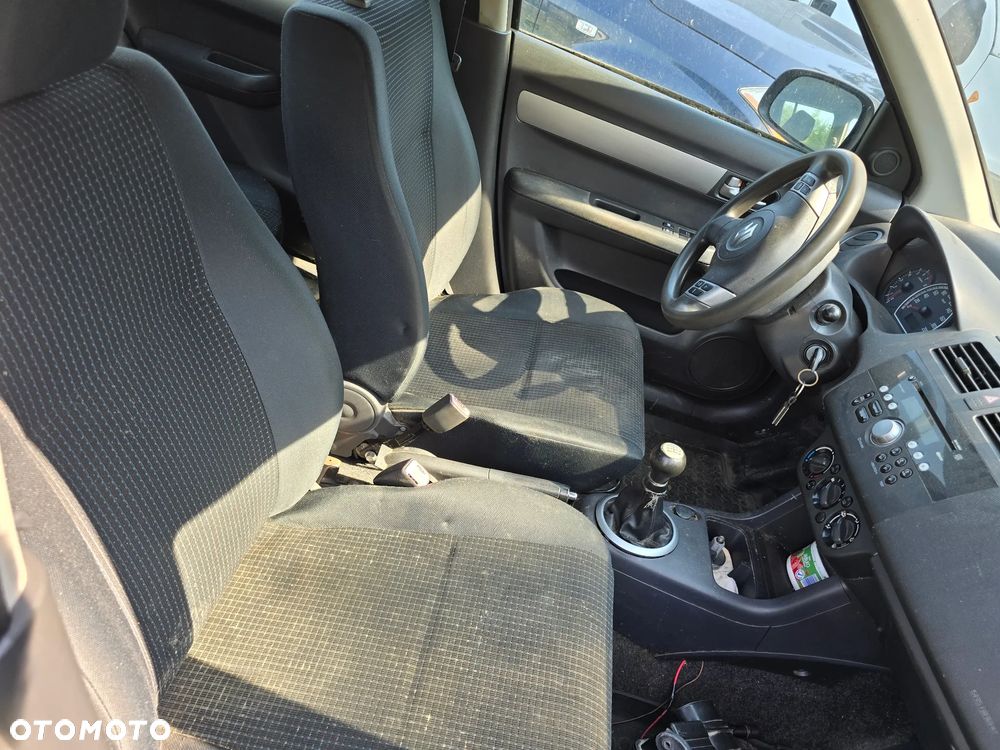 Suzuki Swift 1.3 GLX / Comfort - 10