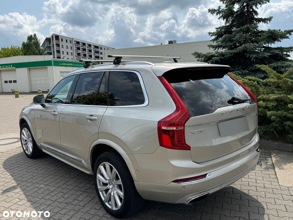 Volvo XC 90 - 5