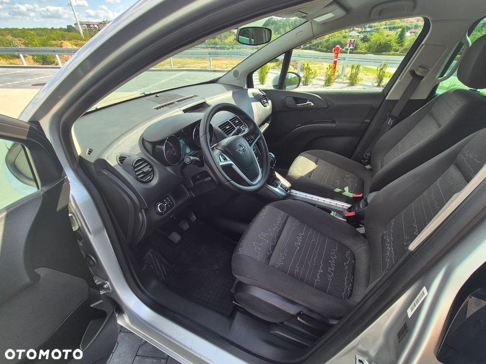 Opel Meriva 1.4 T Cosmo S&S - 10