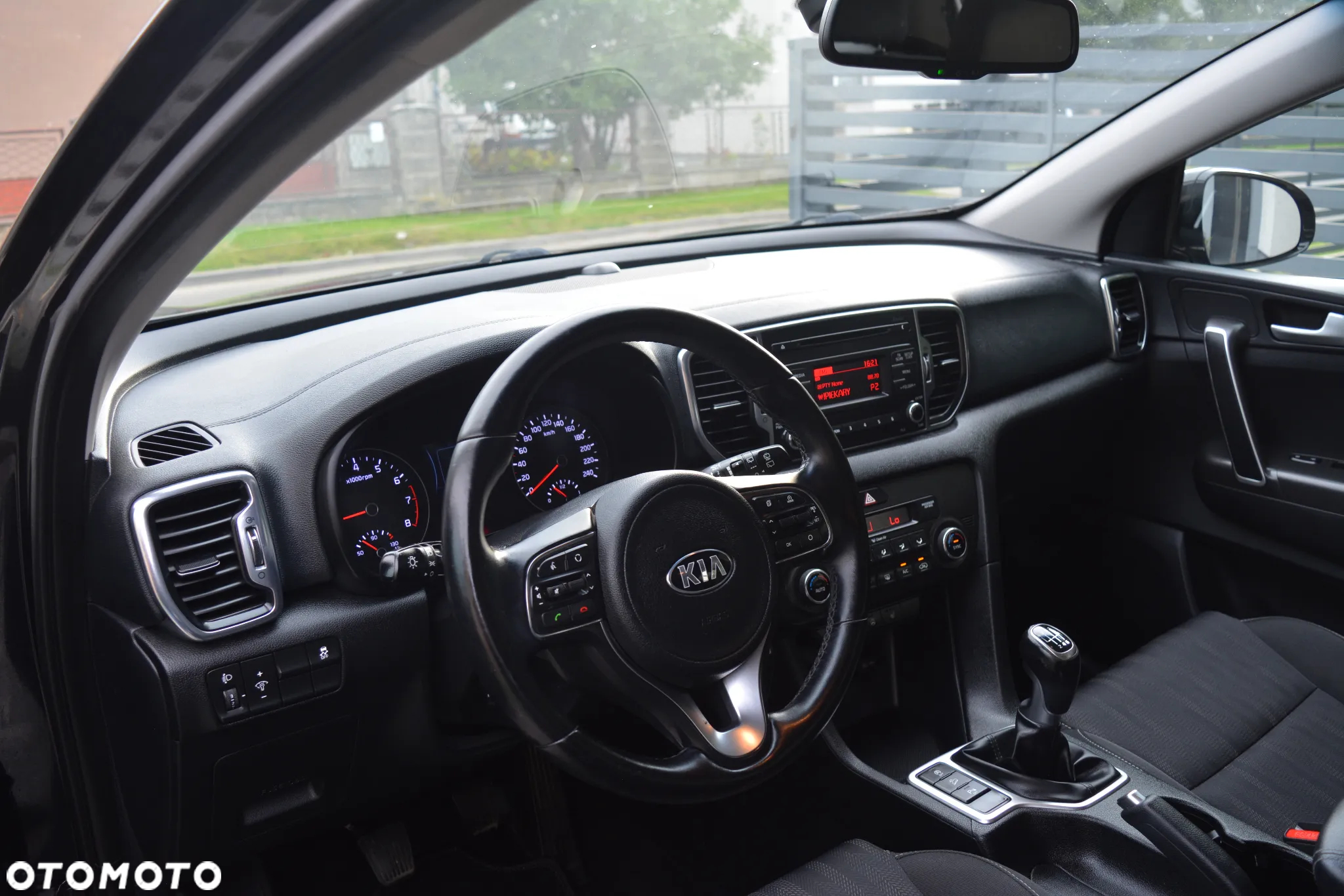 Kia Sportage 1.6 GDI Black Edition 2WD - 18