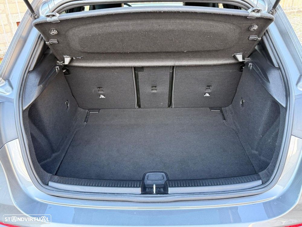 Mercedes-Benz A 180 d Progressive Aut. - 21