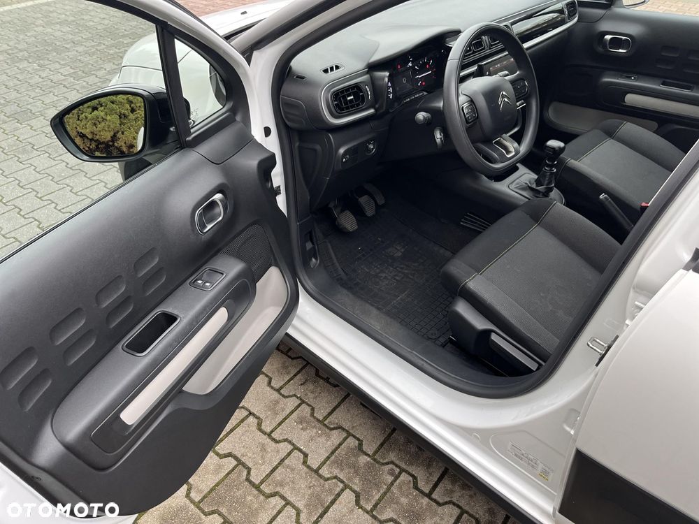 Citroën C3 1.2 PureTech Shine - 12