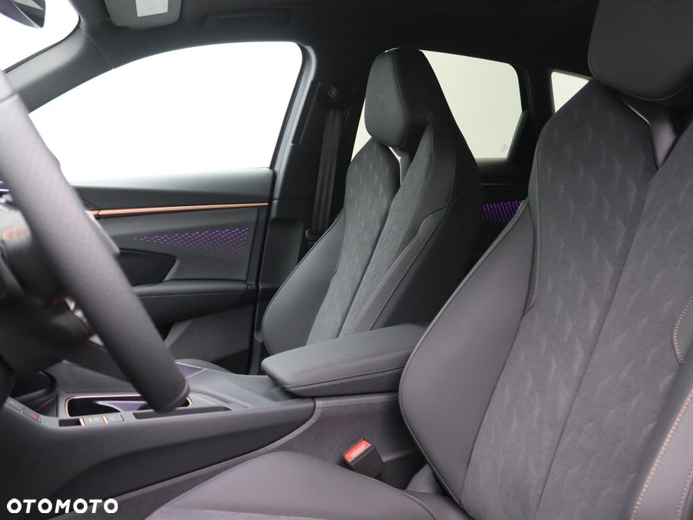 Cupra Terramar 1.5 e-Hybrid DSG VZ - 4