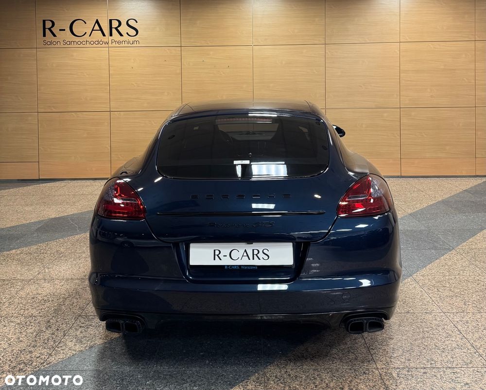 Porsche Panamera GTS - 6