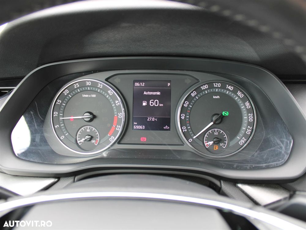Skoda Octavia 2.0 TDI DSG Ambition - 18