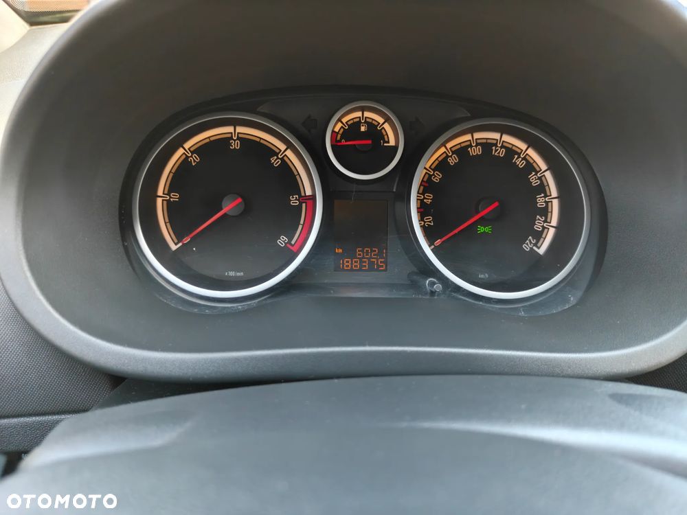 Opel Corsa 1.3 CDTI DPF - 3