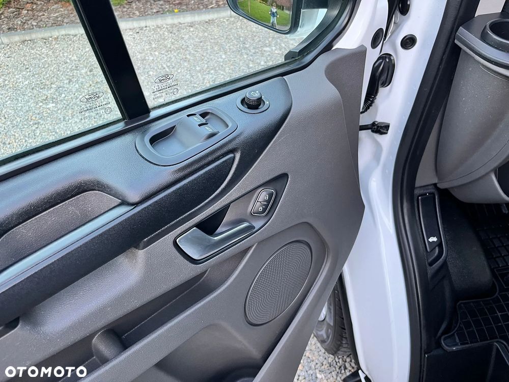 Ford Transit Custom - 26