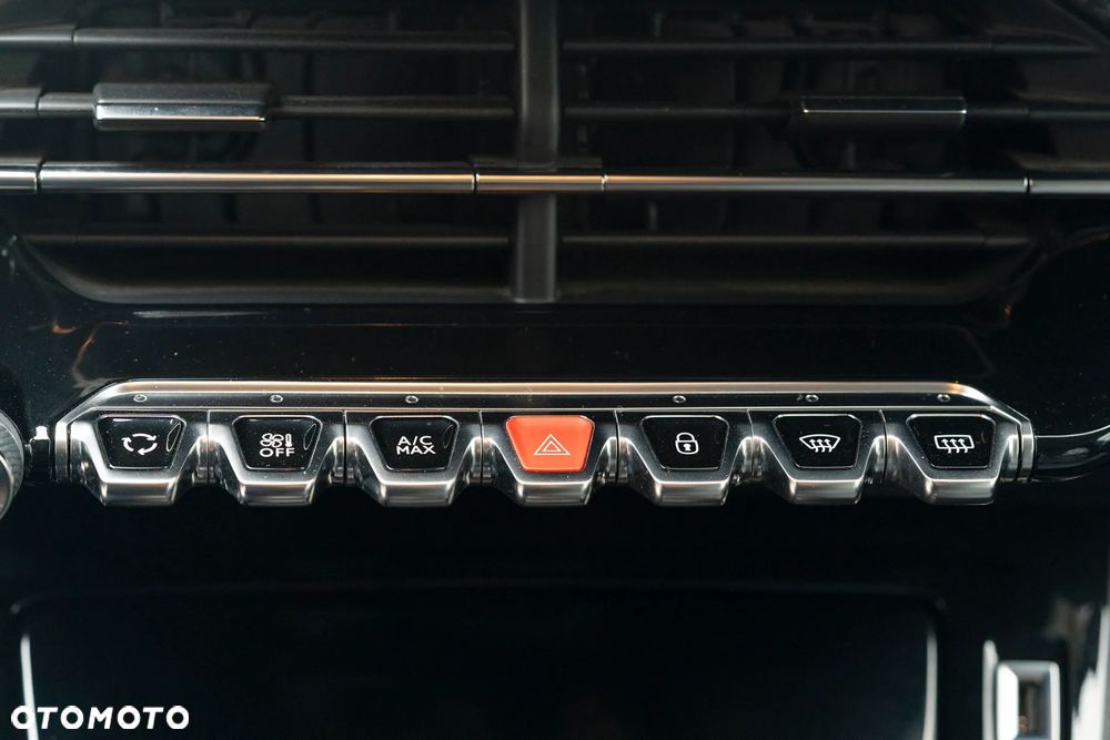 Peugeot 208 1.2 PureTech Allure S&S - 14