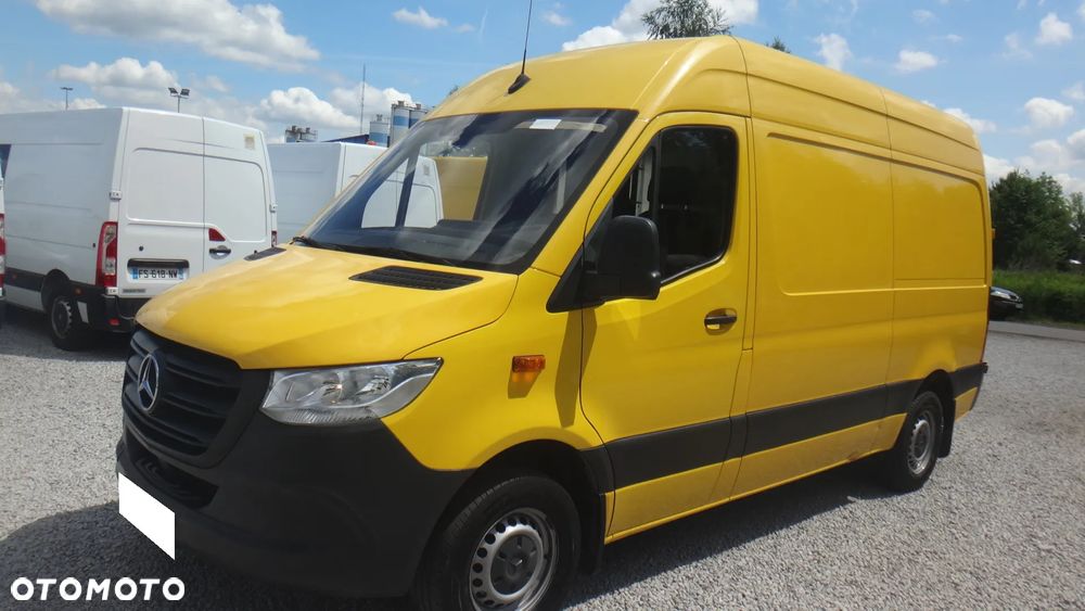 Mercedes-Benz SPRINTER - 4
