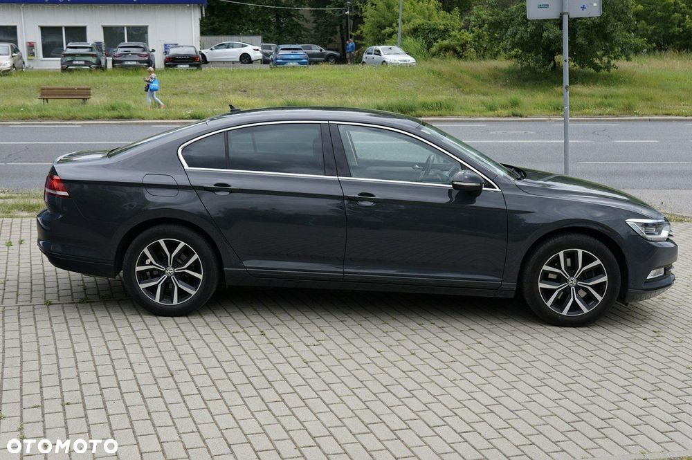Volkswagen Passat 1.5 TSI EVO Comfortline DSG - 8