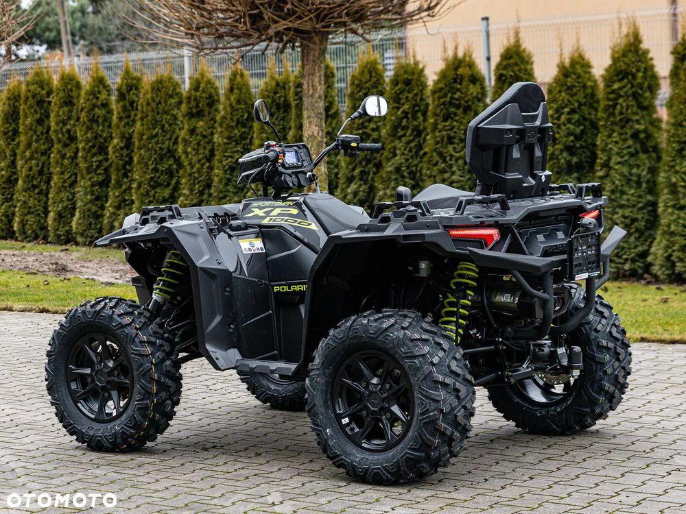 Polaris Sportsman - 18