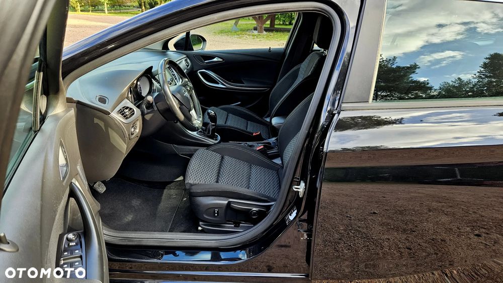 Opel Astra 1.6 D (CDTI) Sports Tourer Dynamic - 24
