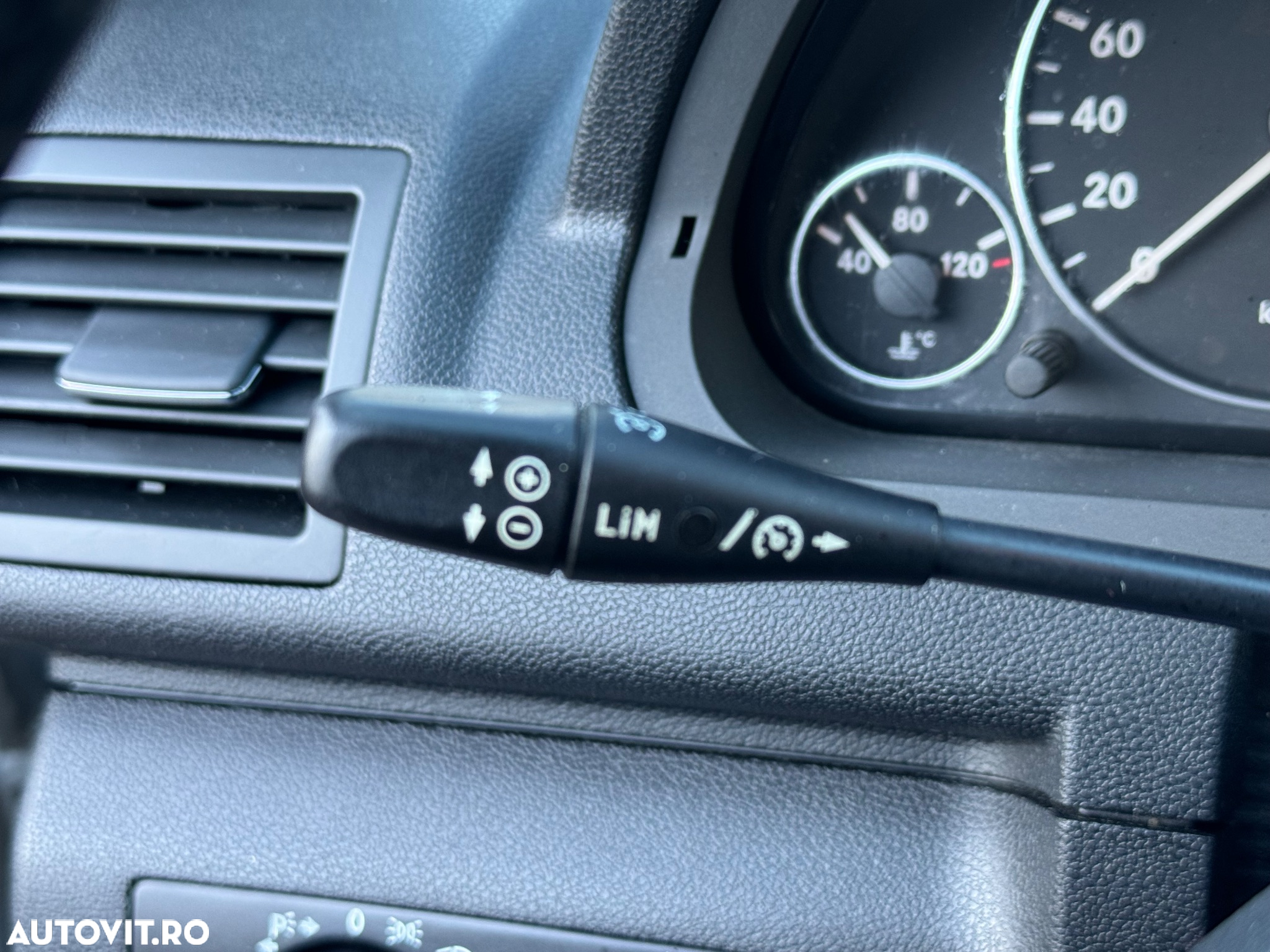 Mercedes-Benz A 160 CDI Autotronic - 26