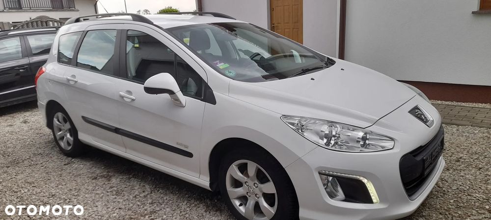 Peugeot 308 SW e-HDi FAP 115 Stop&Start Business Line Niveau 1 - 12