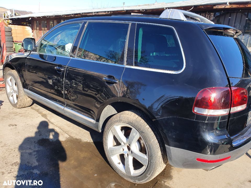 Dezmembram VW Touareg 3.0 BKS - 1