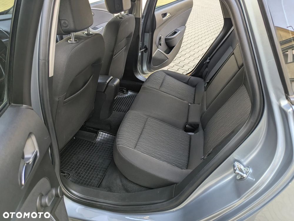Opel Astra 1.4 T Sport - 9