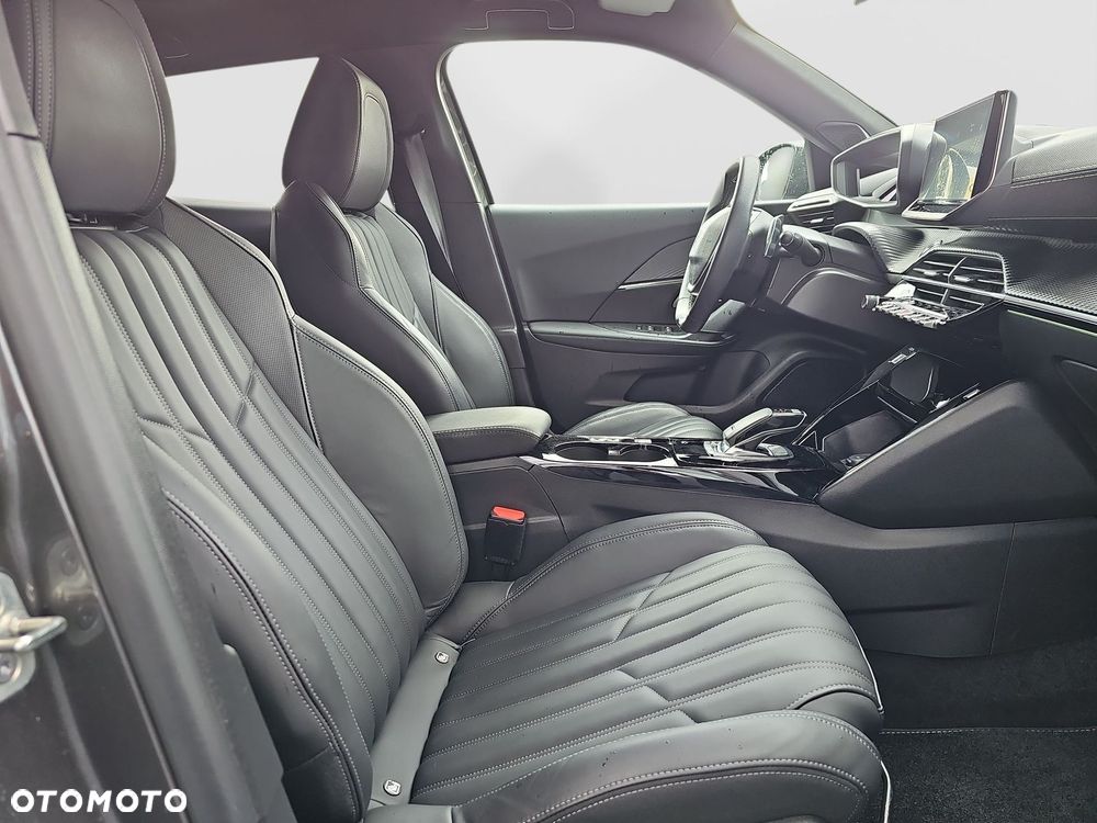 Peugeot 2008 1.2 PureTech GT S&S EAT8 - 13