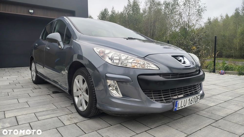 Peugeot 308 1.6 Premium Plus - 20