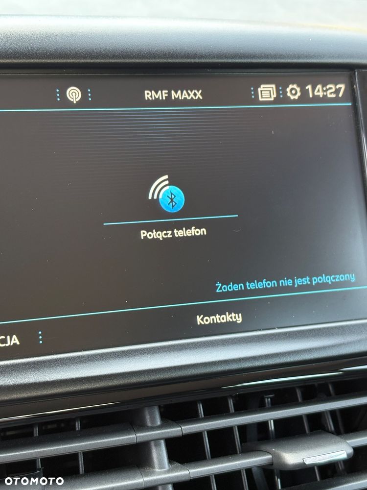 Peugeot 208 1.2 PureTech Allure - 12