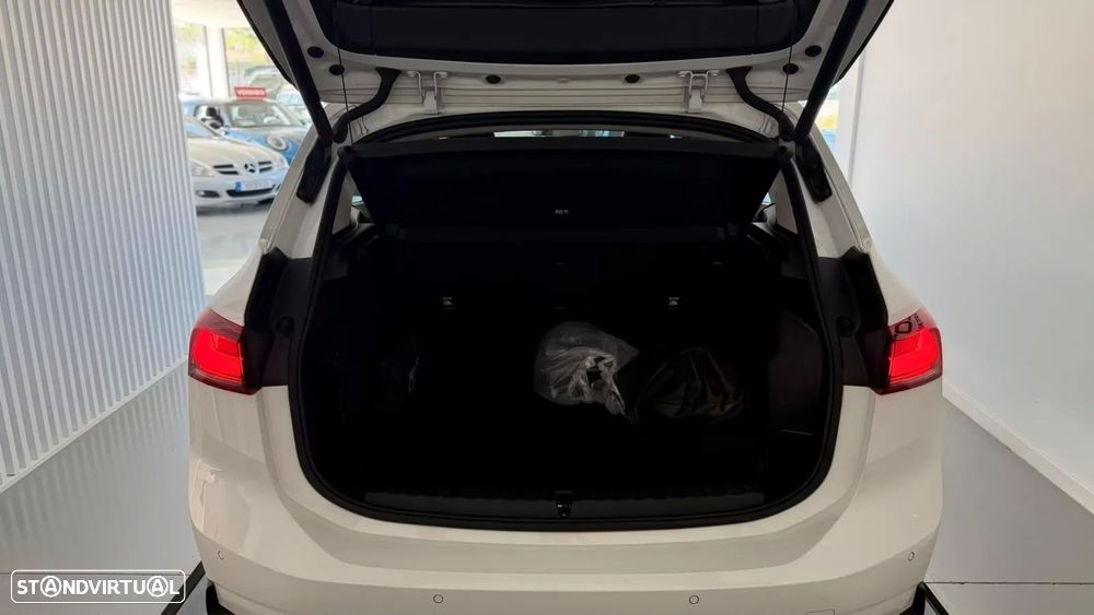 BMW 225xe Active Tourer e xDrive - 12