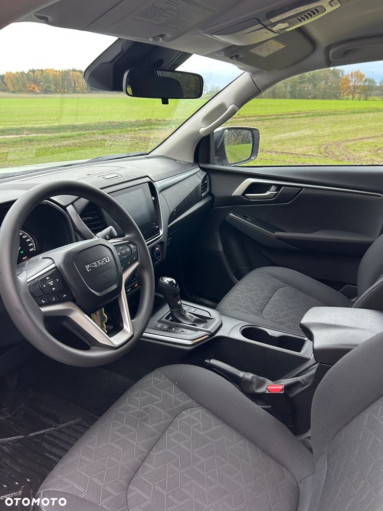 Isuzu D-Max 1.9 DC LS - 8