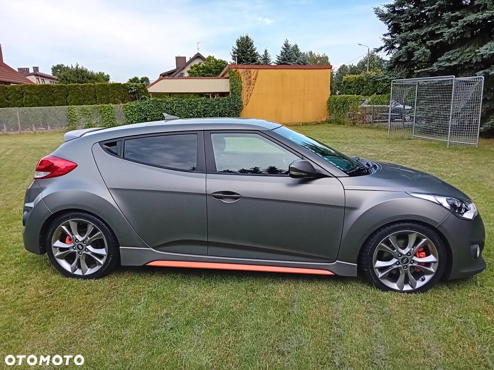 Hyundai Veloster 1.6 Turbo Matt Finish - 14
