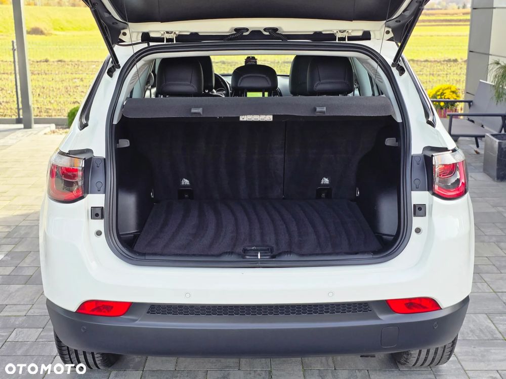 Jeep Compass 1.4 MultiAir Limited - 40