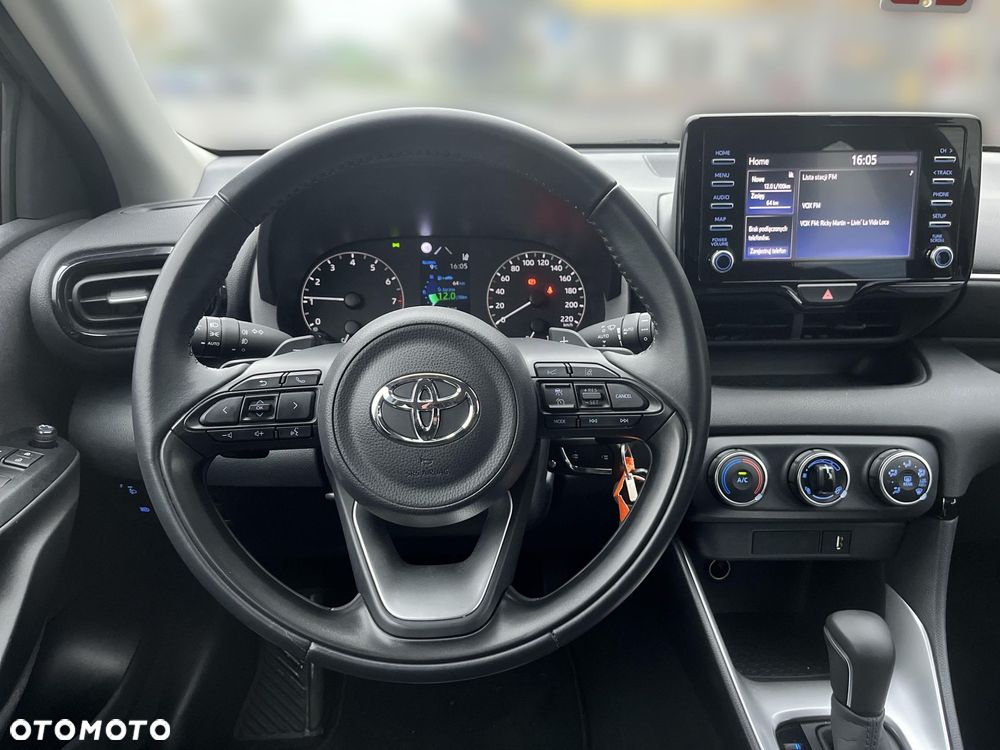 Toyota Yaris 1.5 Comfort CVT - 16