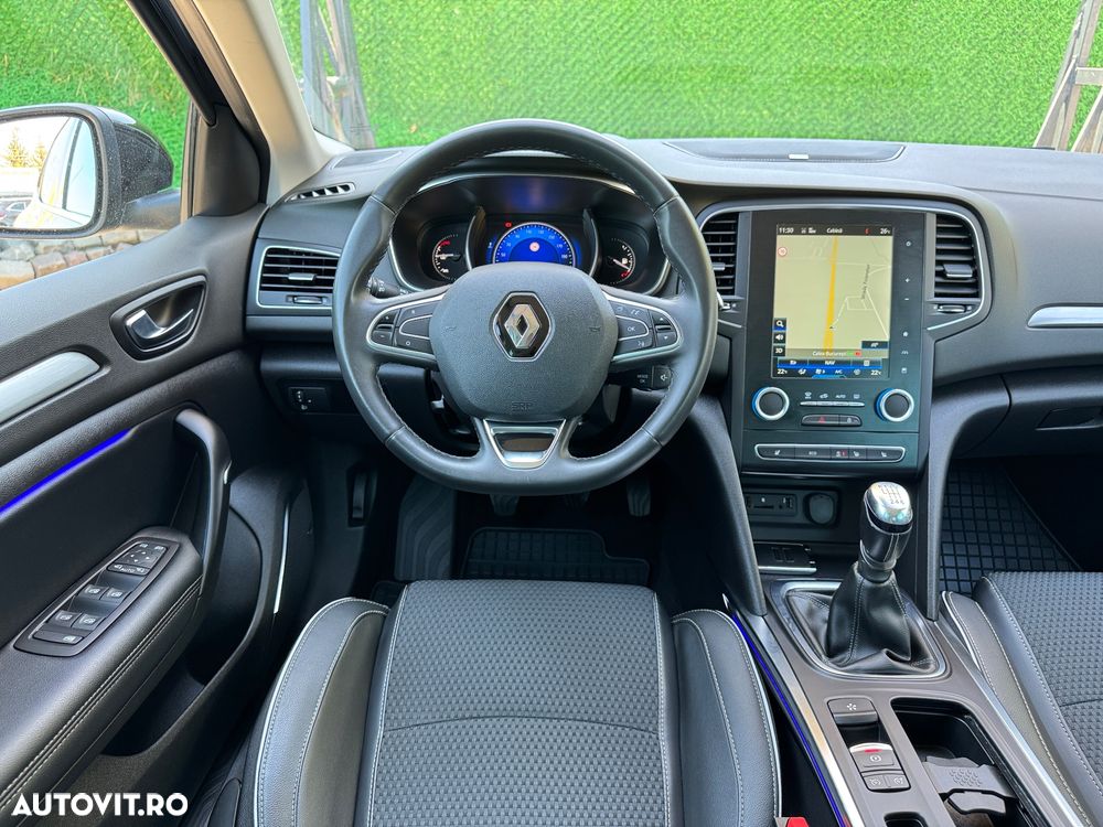 Renault Megane ENERGY dCi 130 BOSE EDITION - 10