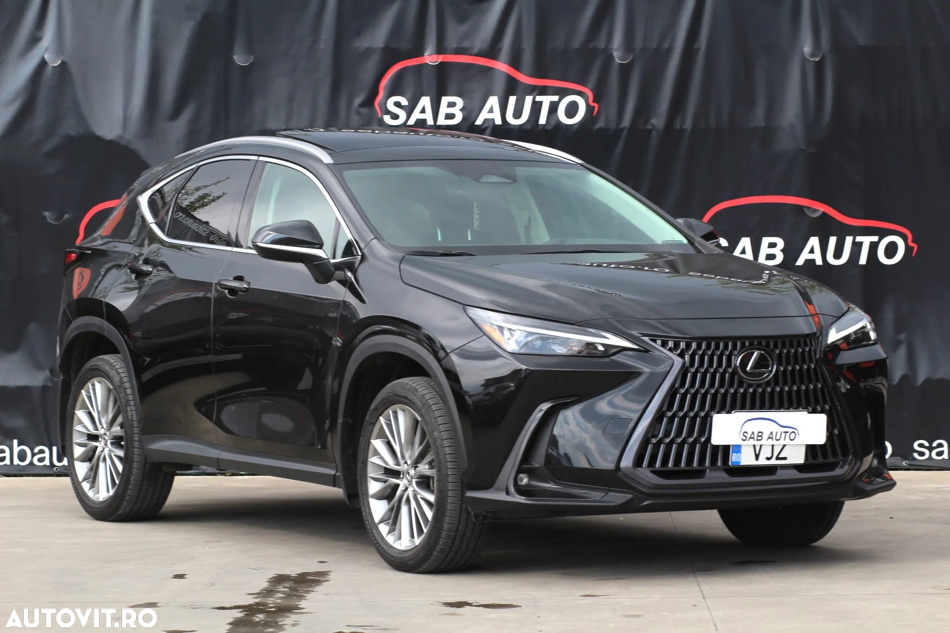 Lexus Seria NX - 3