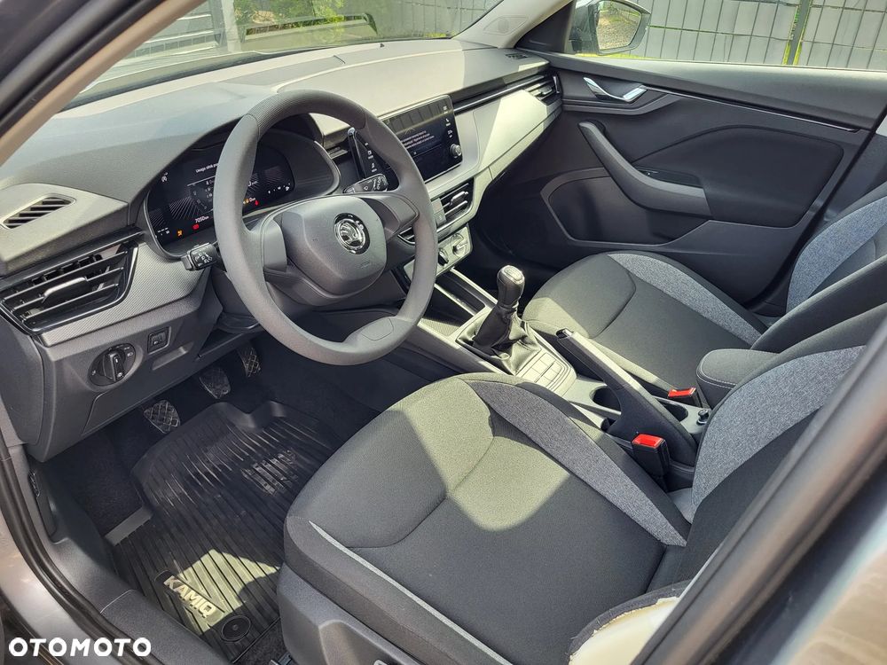 Skoda Kamiq 1.0 TSI Essence - 23