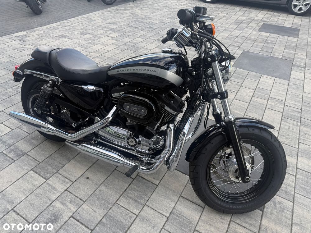 Harley-Davidson Sportster Custom 1200C - 3