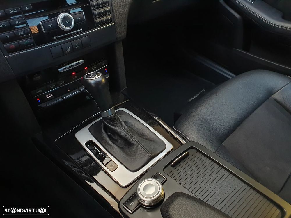 Mercedes-Benz E 250 CDI Avantgarde BE Auto. - 11