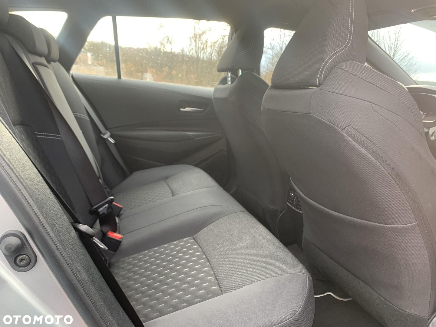 Toyota Corolla - 10