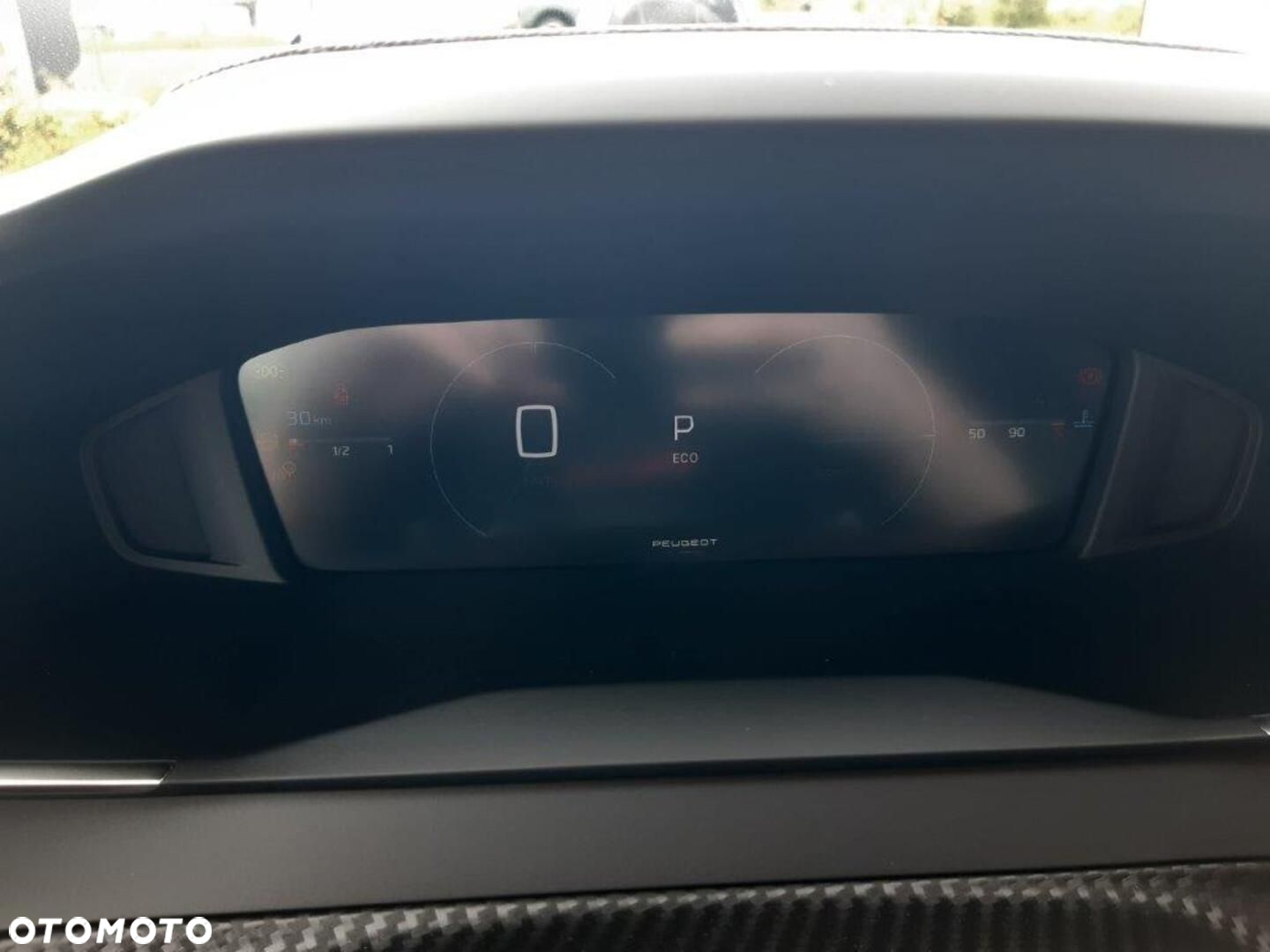 Peugeot 208 - 17