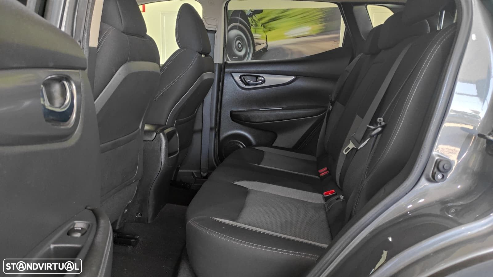 Nissan Qashqai 1.3 DIG-T N-Connecta - 18