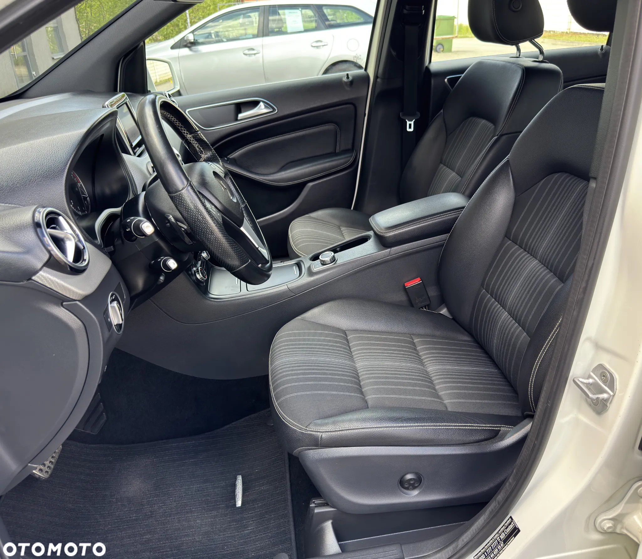 Mercedes-Benz Klasa B 220 4Matic 7G-DCT - 18