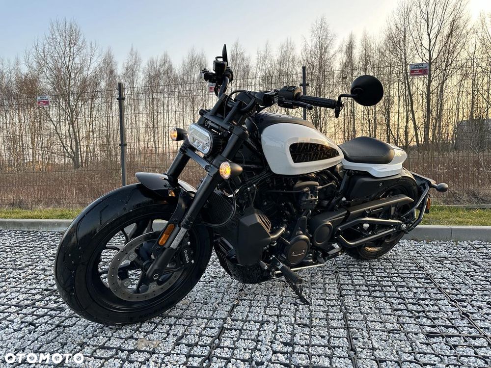 Harley-Davidson Sportster - 8