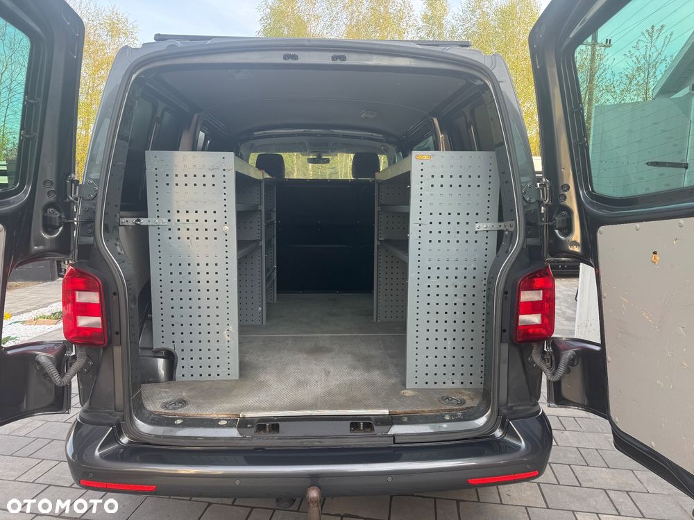 Volkswagen Transporter - 9