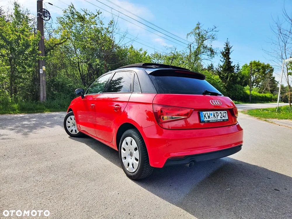 Audi A1 Sportback 1.6 TDI S tronic design - 13