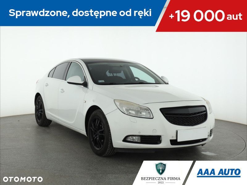 Opel Insignia - 1