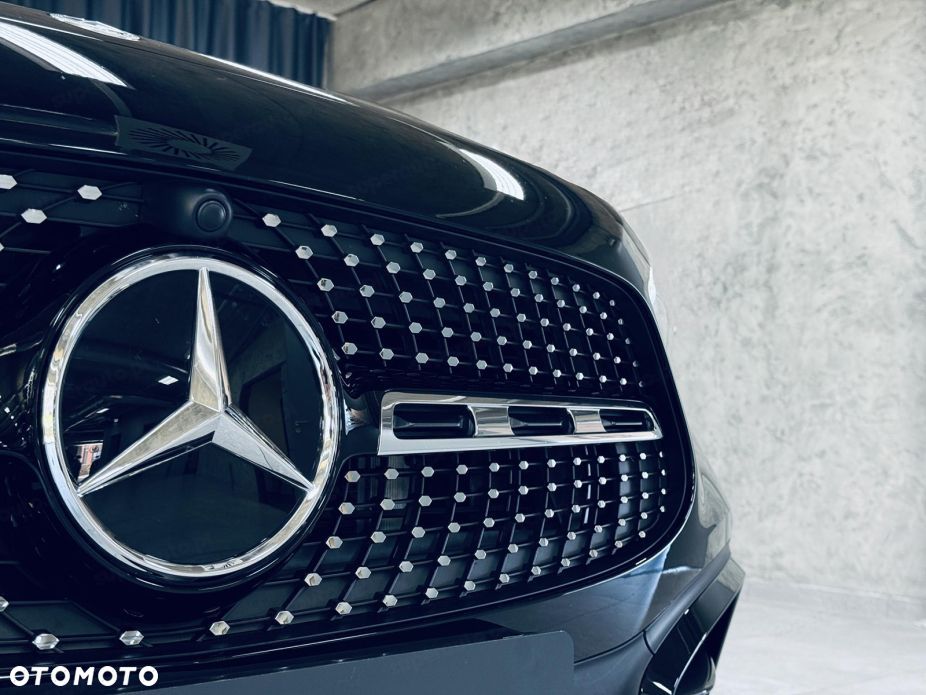 Mercedes-Benz GLA 200 AMG Line - 4