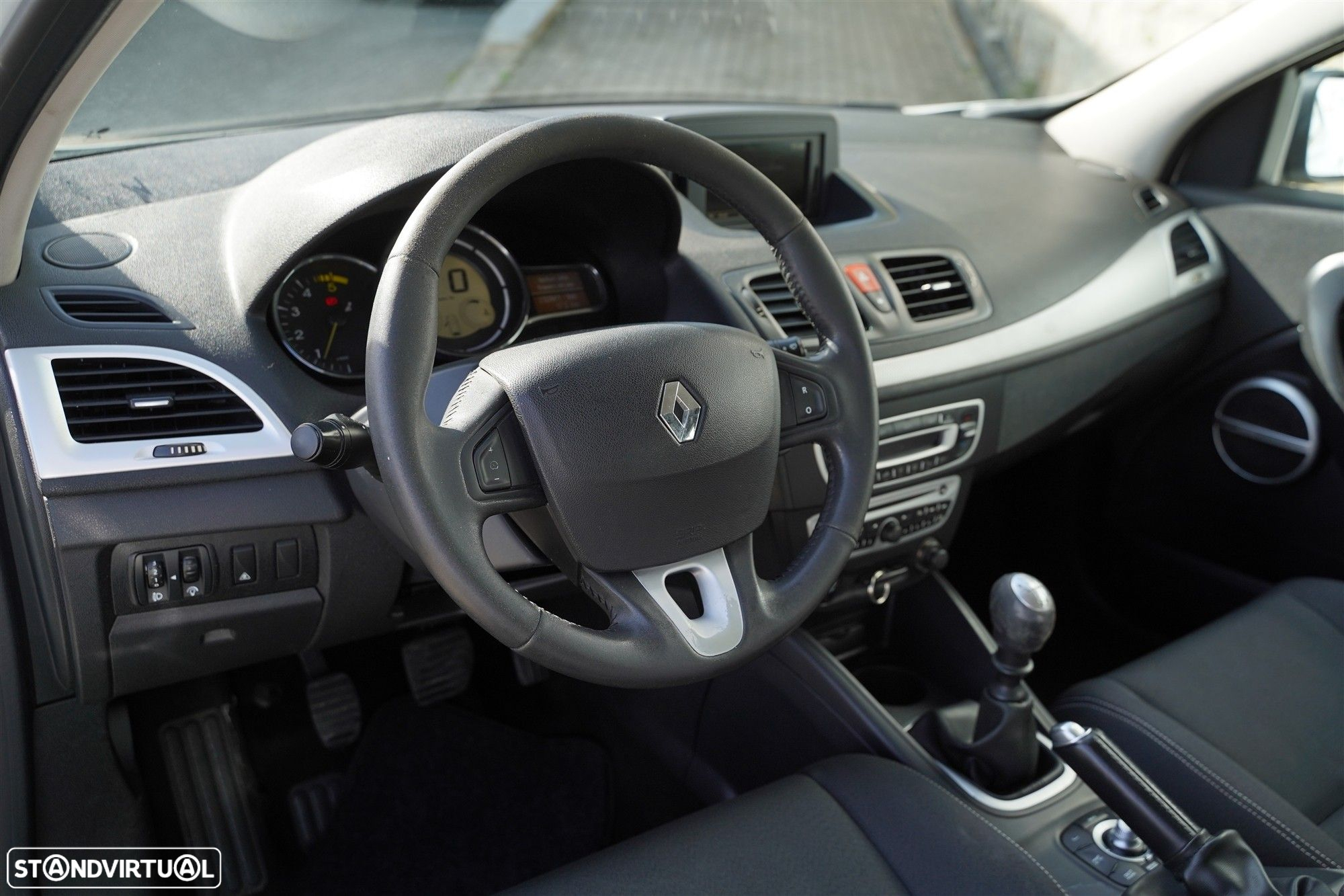 Renault Mégane 1.5 dCi Dynamique S - 24