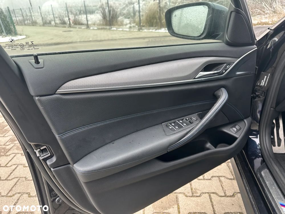 BMW Seria 5 530i M Sport sport - 19