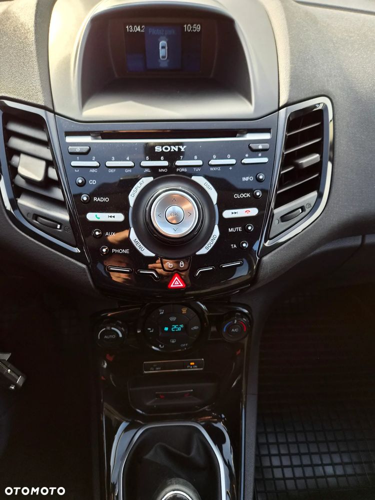 Ford Fiesta 1.0 EcoBoost STart-Stop Titanium - 21